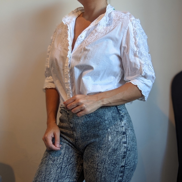 Embroidered Eyelet Prairie Button Up Blouse - Picture 10 of 15